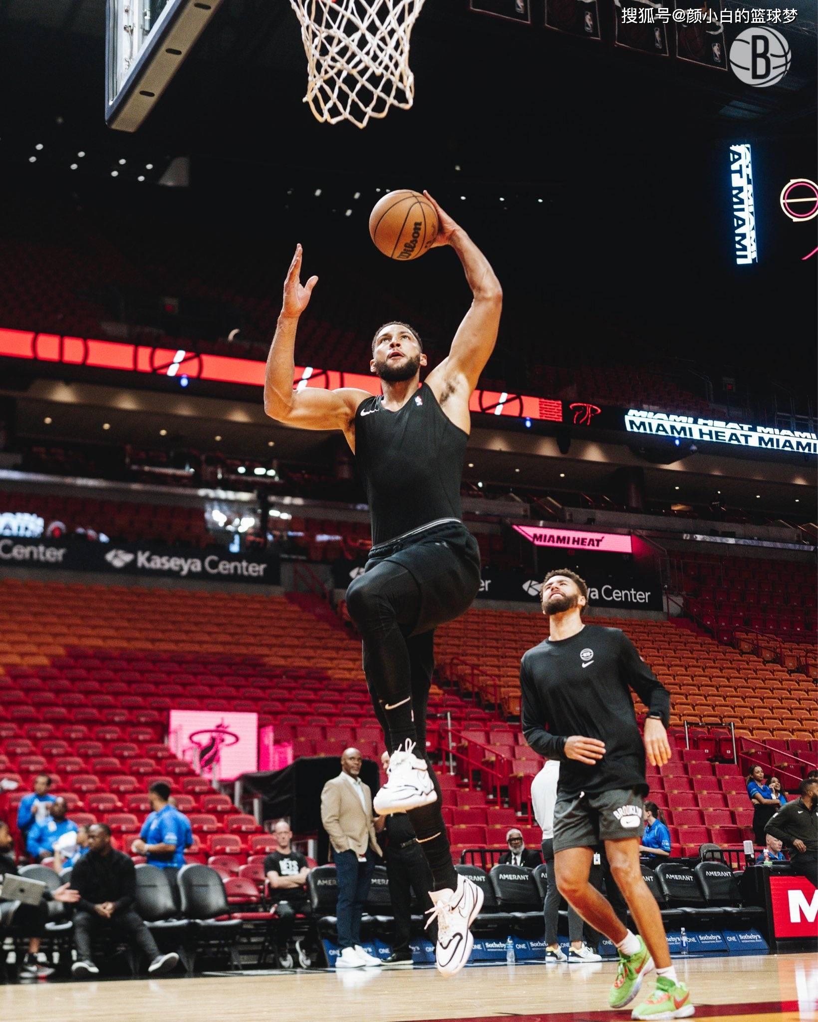 星空体育官网下载入口凯恩连续五场比赛得分超过晋级下一阶段，湖人不断突破！的简单介绍