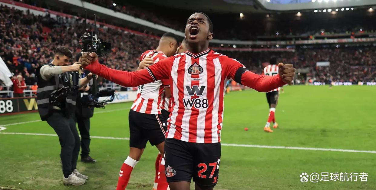 星空体育中国转折点！纽卡斯尔临场应变；意甲今晨攻防权衡；赛场秩序良好；年轻球员得到机会的简单介绍